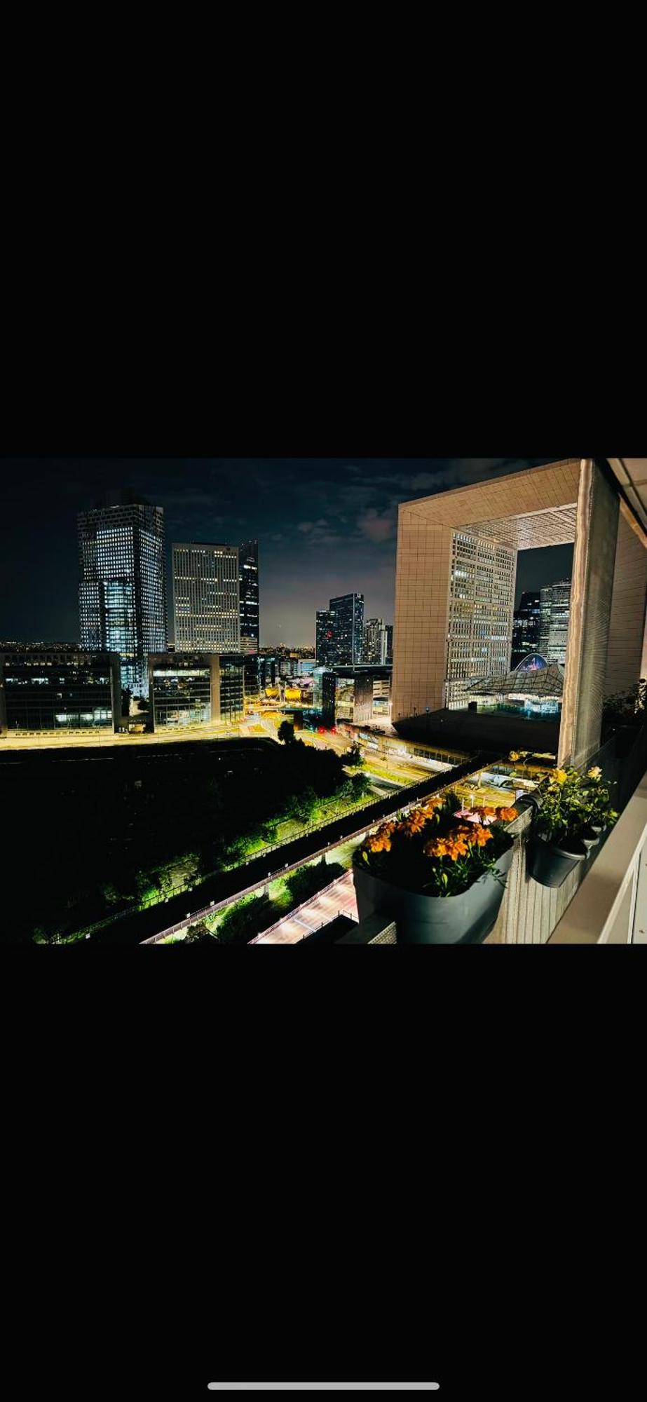 Luxury 2 Rooms Apartment With Balcony ピュトー エクステリア 写真