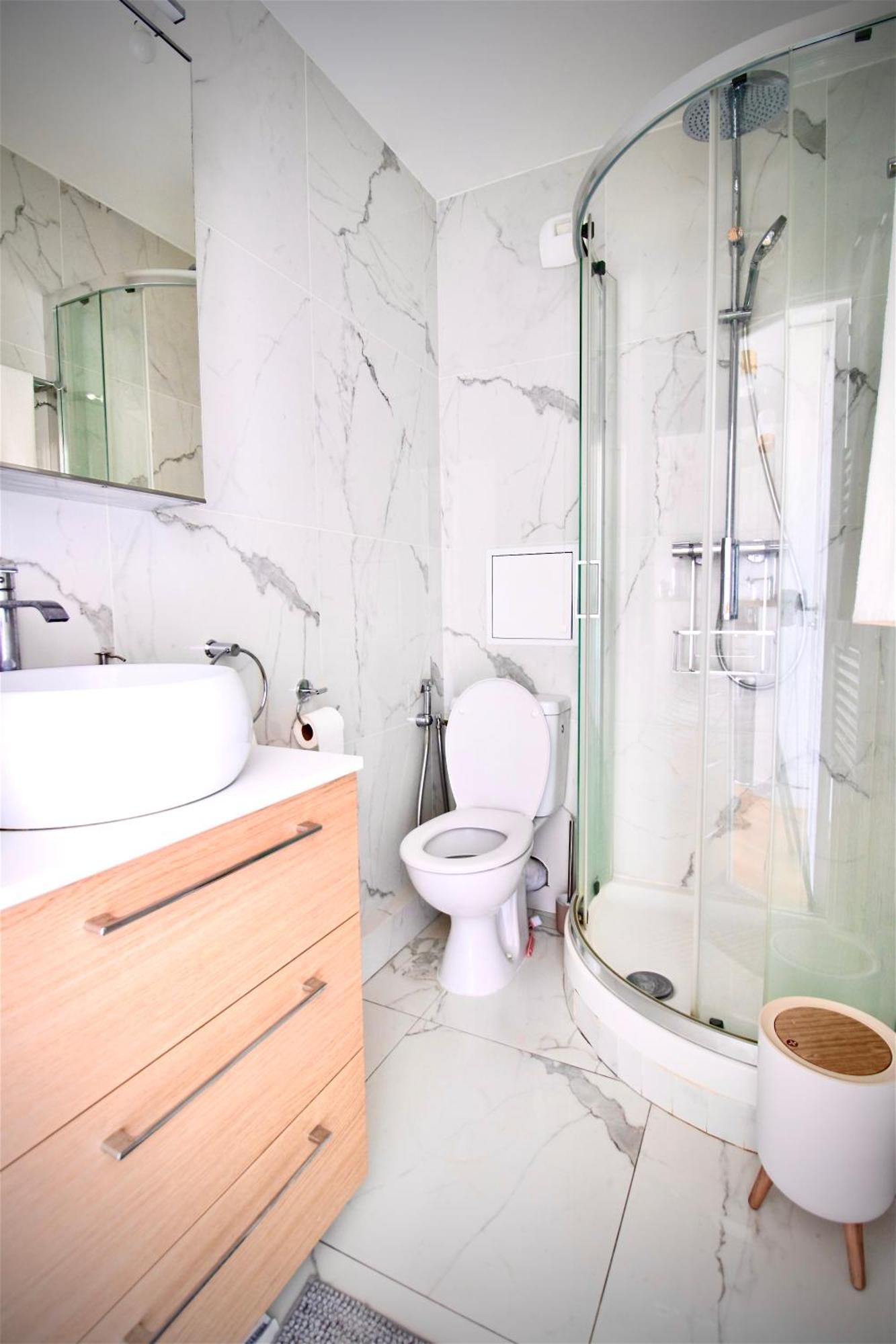 Luxury 2 Rooms Apartment With Balcony ピュトー エクステリア 写真